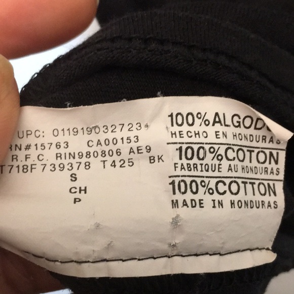 Authentic Champion Tee Shirt: Size Small - Picture 6 of 6